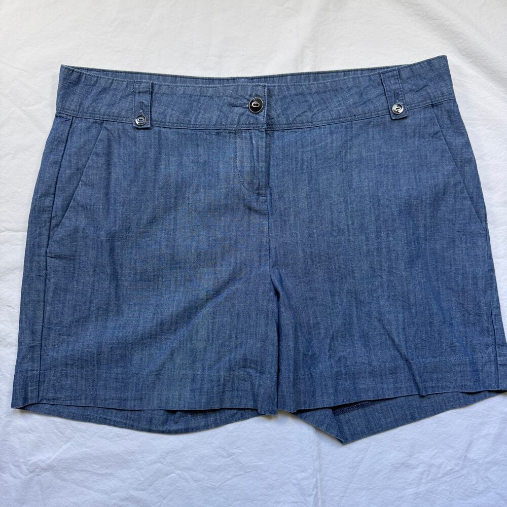 Isaac Mizrahi Women’s Blue Cotton Shorts Size 10 100% Cotton Flat Front Preppy